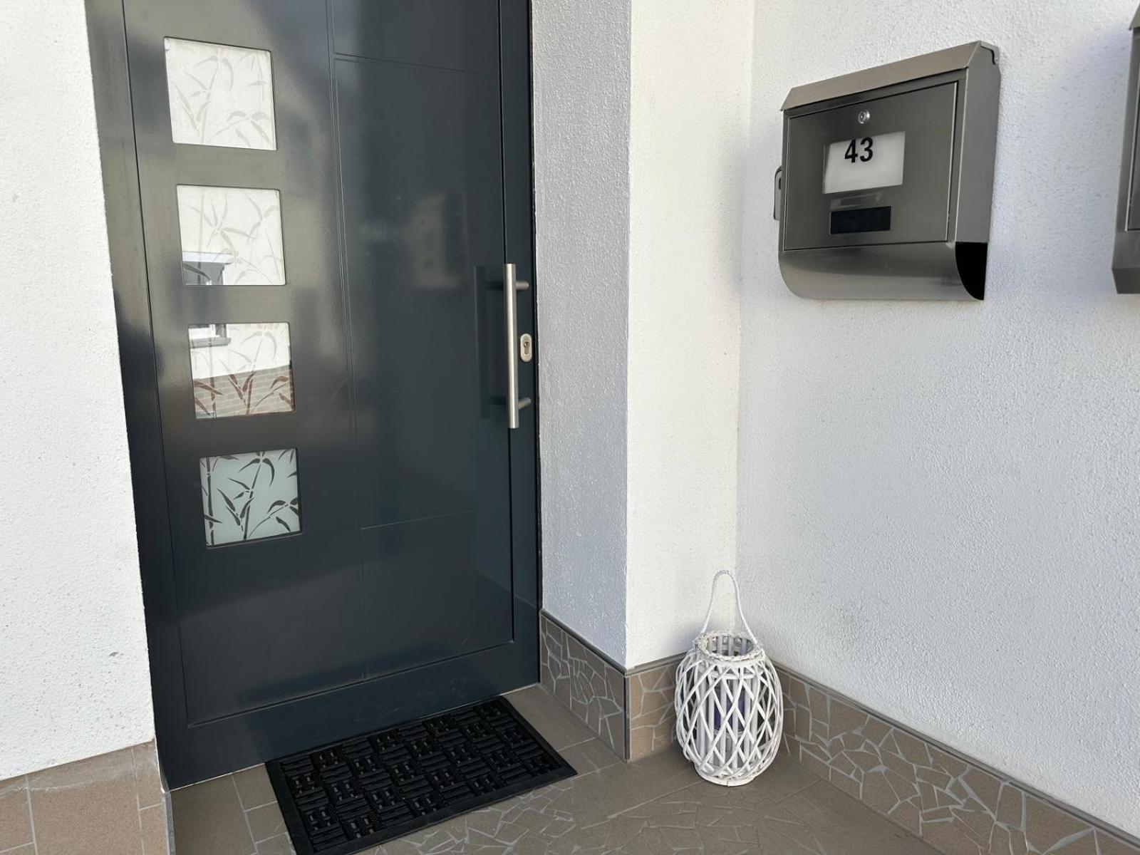 Wohnung In Muelheim-Kaerlich Exteriér fotografie