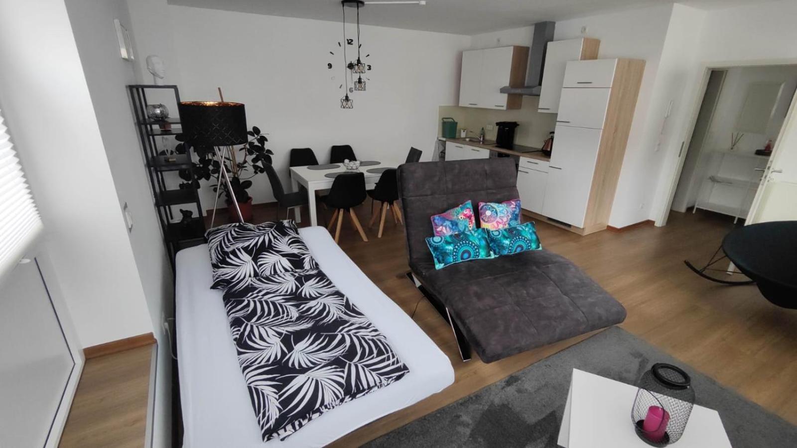 Wohnung In Muelheim-Kaerlich Exteriér fotografie